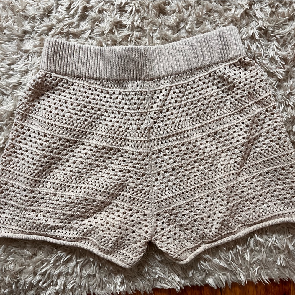 Sincerely Jules Beige Knit Beach Coverup Shorts - Picture 2 of 7